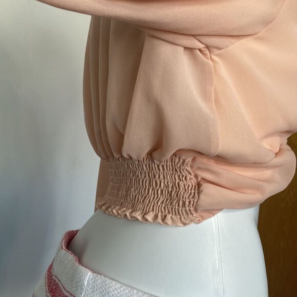 New mode crop top  - Picture 5 of 11